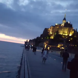  Hébergement de vacances Homedelabaie